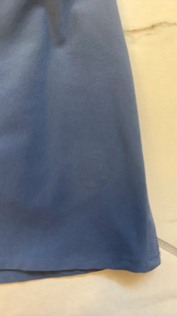 Lululemon skirt size 2 - Image 3