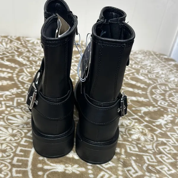 Universal Threads Black Combat Boots with Silver Hardware - Image 11