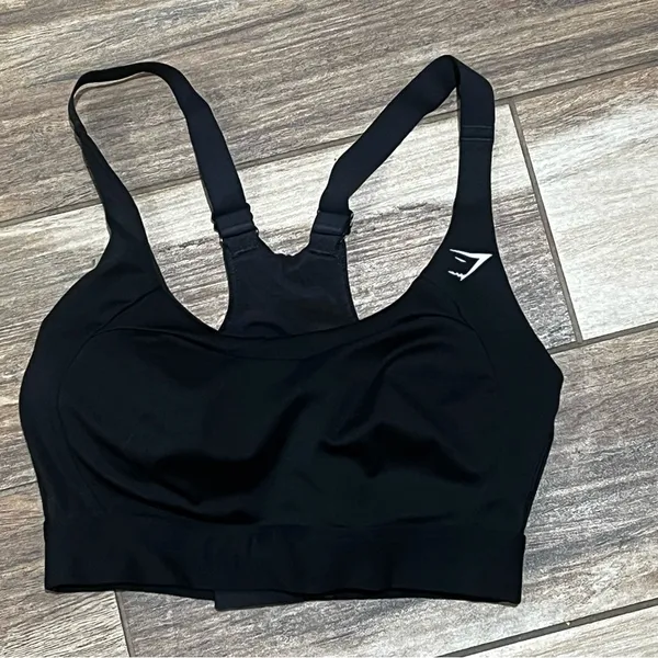 Gymshark black sports bra xs - Image 2