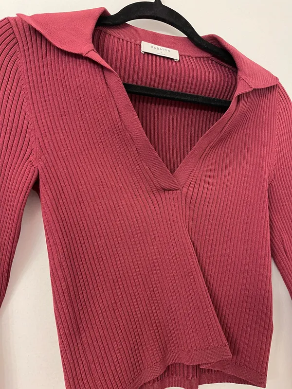 Babaton Aritzia Sculpt Knit Top Collared - Image 2