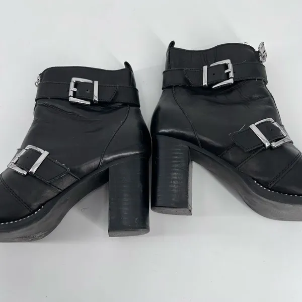 Steve Madden studded double‎ side zippers Ankle Booties Leather buckles size 7.5 - Image 7