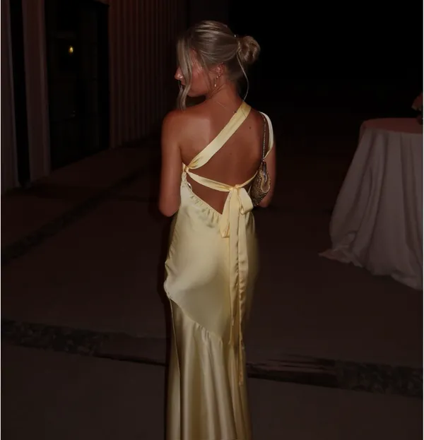 White Fox Boutique Dress - Image 3