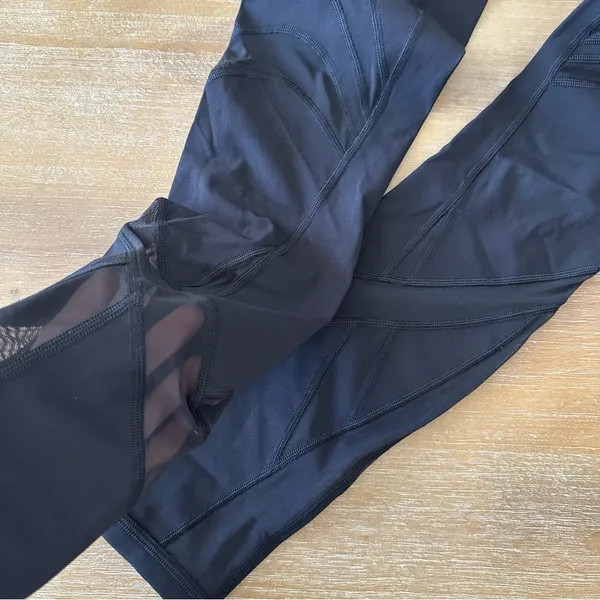 Lululemon Black Mesh Leggings 4 - Image 6
