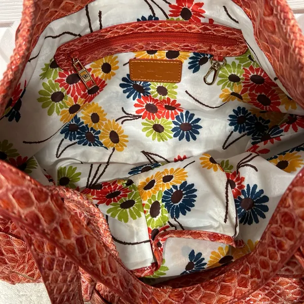 Jessica Simpson Coral Textured Hobo with Yellow Butterfly Accent - Image 6