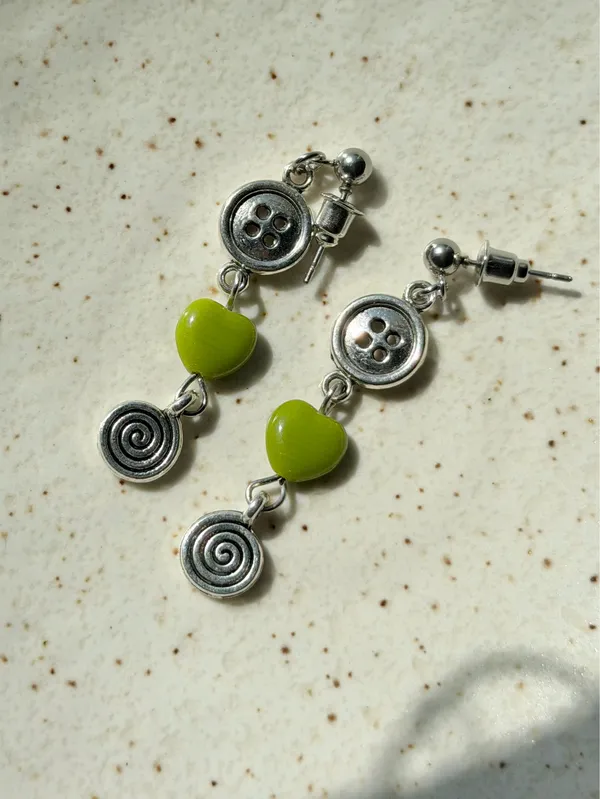Handmade retro fairy boho funky style dangle earrings🌀💛 - Image 4