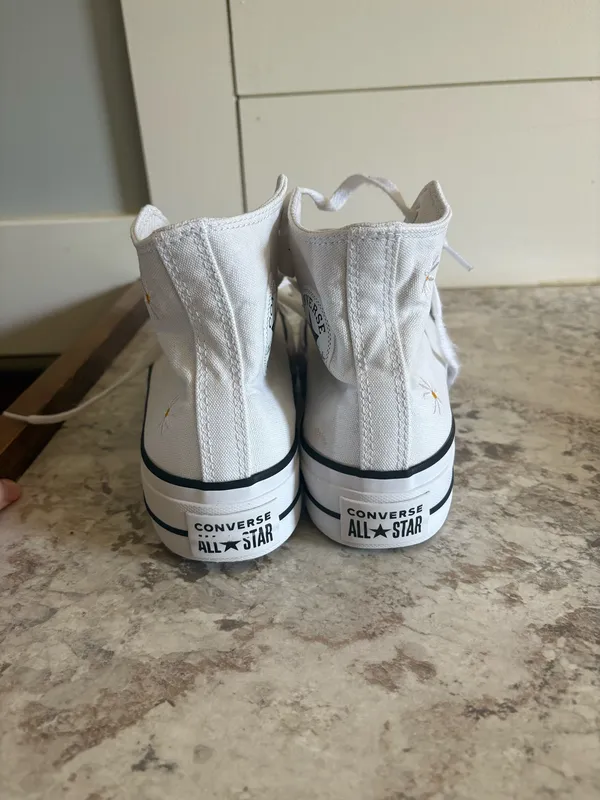 Embroidered Platform Converse - Image 4