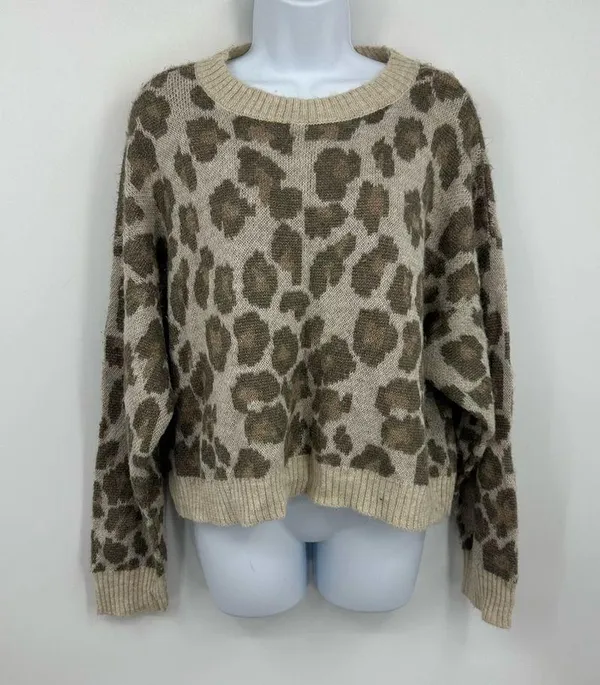 American Eagle Outfitters Leopard Sweater Size Medium Boho Fall Soft Lightweight - Image 9