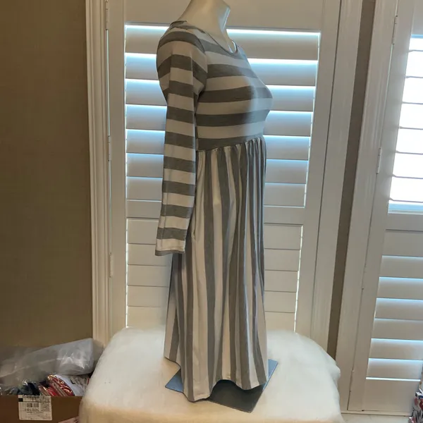 Dress Gray - Image 3