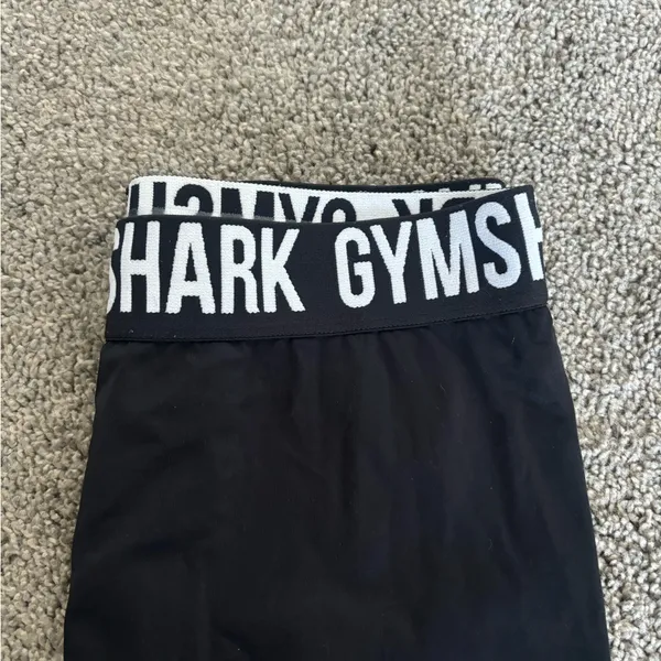 Gymshark black‎ fit seamless leggings - Image 3