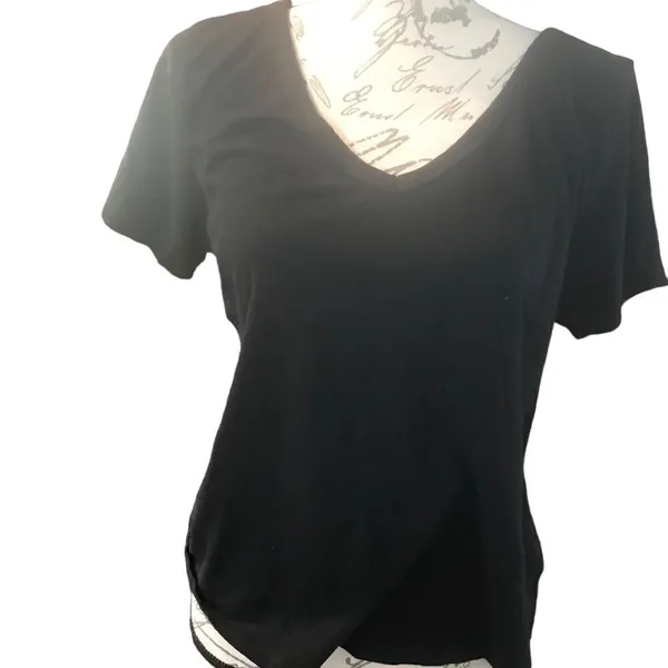 Old Navy Women's Short Sleeve Top Medium - Image 2