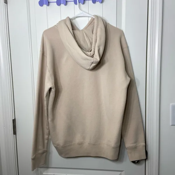 EUC Hollister Co women’s tan cream stitch decal pullover fleece lined‎ hoodie M - Image 6