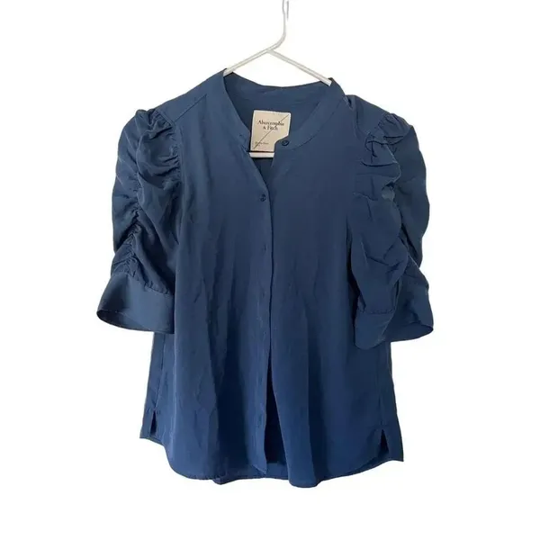 ✨Abercrombie & Fitch Ruched Sleeve Sz Small Blue Top✨ - Image 3