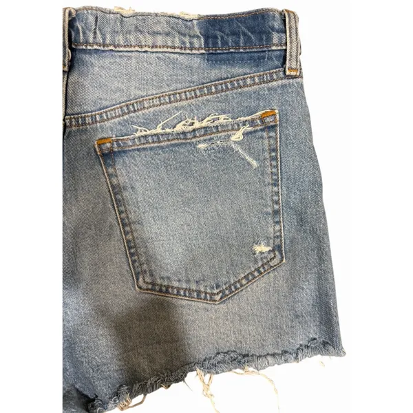 Abercrombie & Fitch The Mom Short Distressed High Rise Denim Blue Size‎ 30 - Image 6