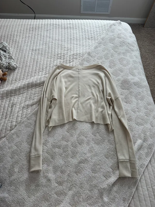 Altar'd State Long Sleeve - Image 3