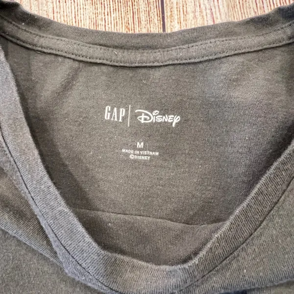Gap Disney Mickey Mouse Graphic Tee Charcoal Gray Short Sleeve Scoop Neck Medium - Image 3