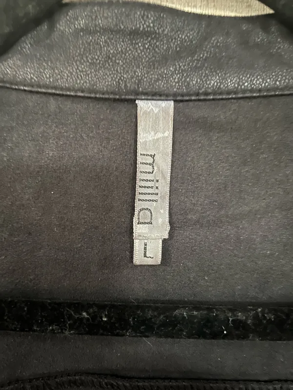 Black Miilla jacket Size L - Image 3