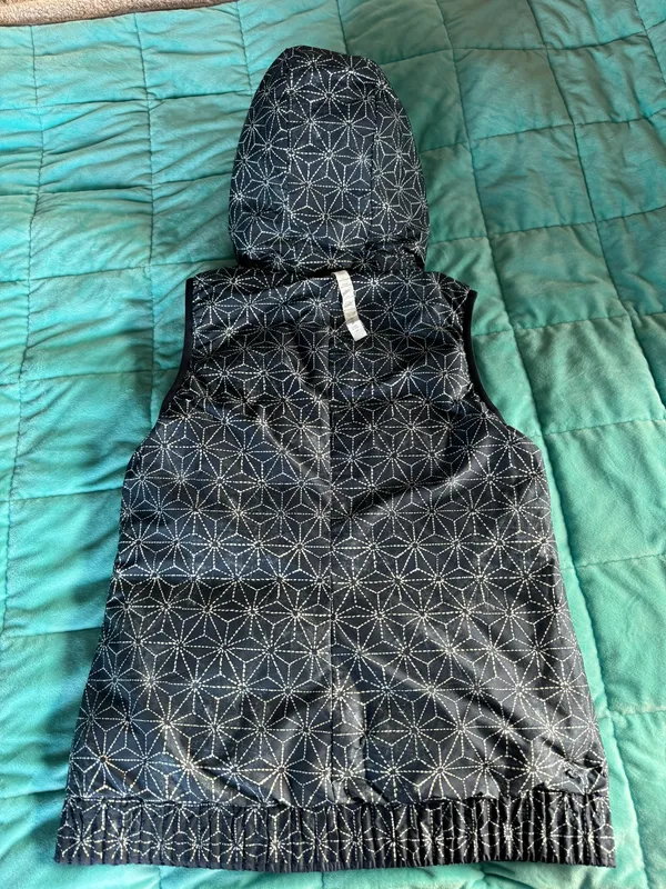 Lululemon Reversible Vest - Image 5