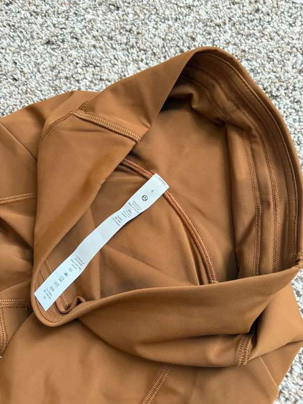 Lululemon Train Leggings 25" - Image 2