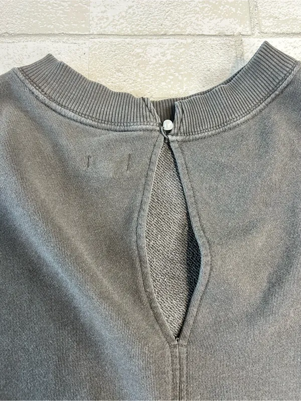 Aerie Oversized Black Sweatshirt with White Lace Bow Graphic Size XS - Image 8