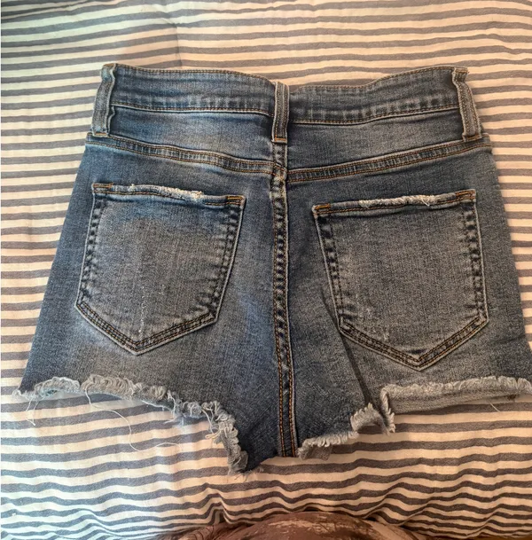Jean shorts - Image 3
