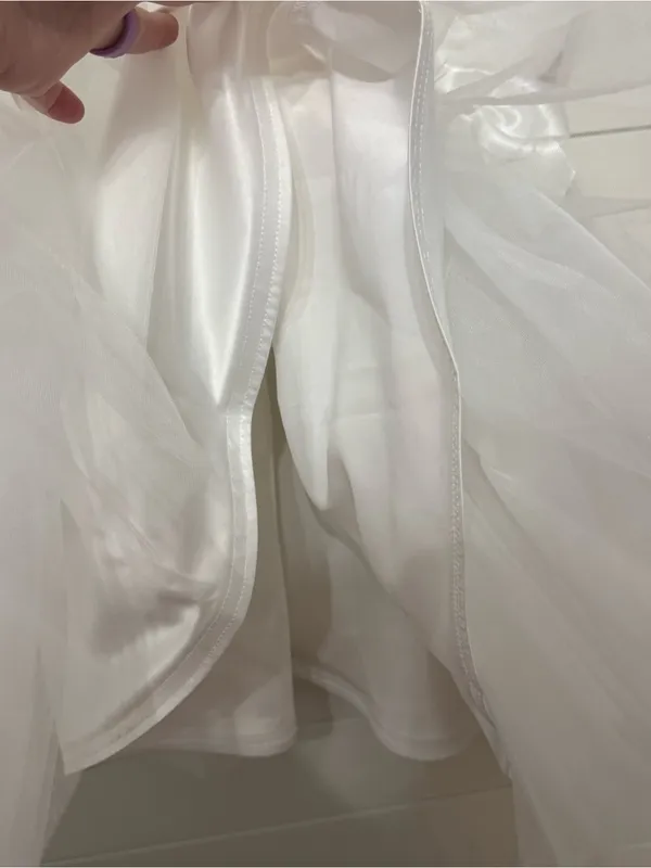 Strapless mini white tulle dress - Image 2