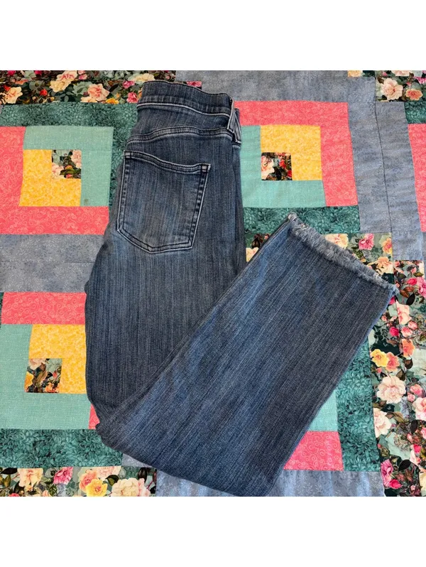 AYR $225 The Bomb Pop Women's W26 Blue Denim Jeans Med Wash Raw Hem Straight Leg - Image 4