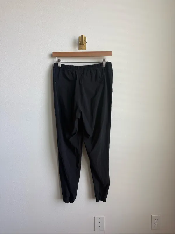 Lululemon Keepsake Pant Black Tapered Lightweight Pants Size 6 - Image 6