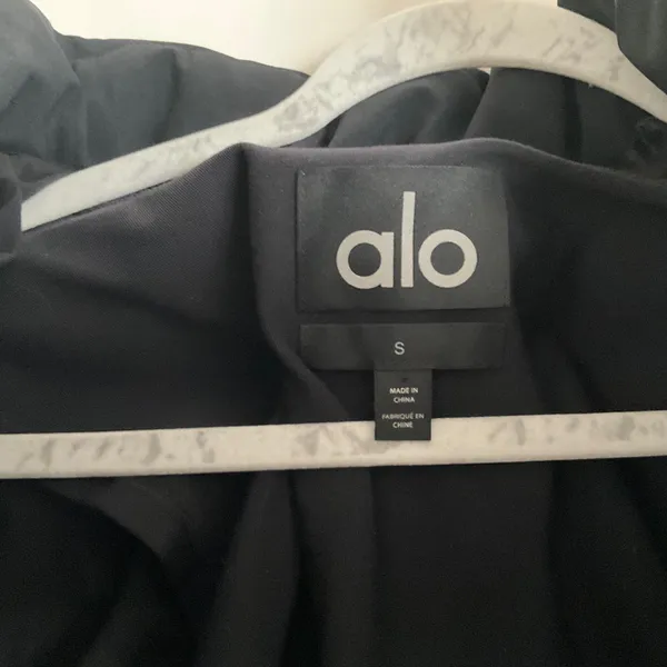 Alo Yoga Main Act Corset Puffer Black S - Image 4