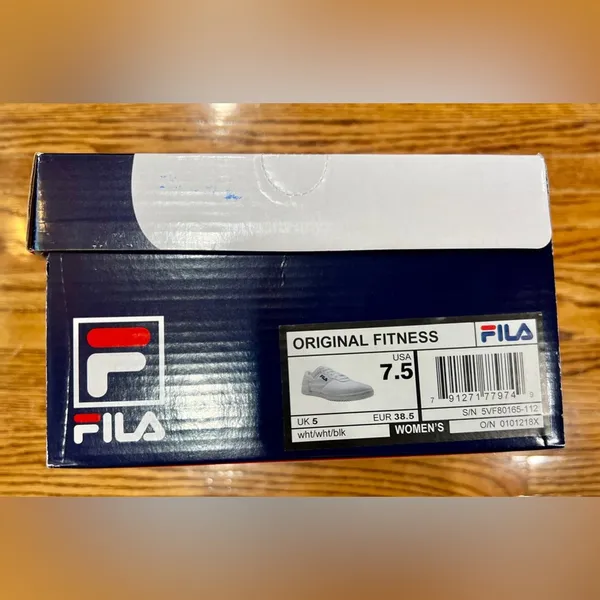 Fila Original Fitness tennis shoe women's size 7.5 - Image 6