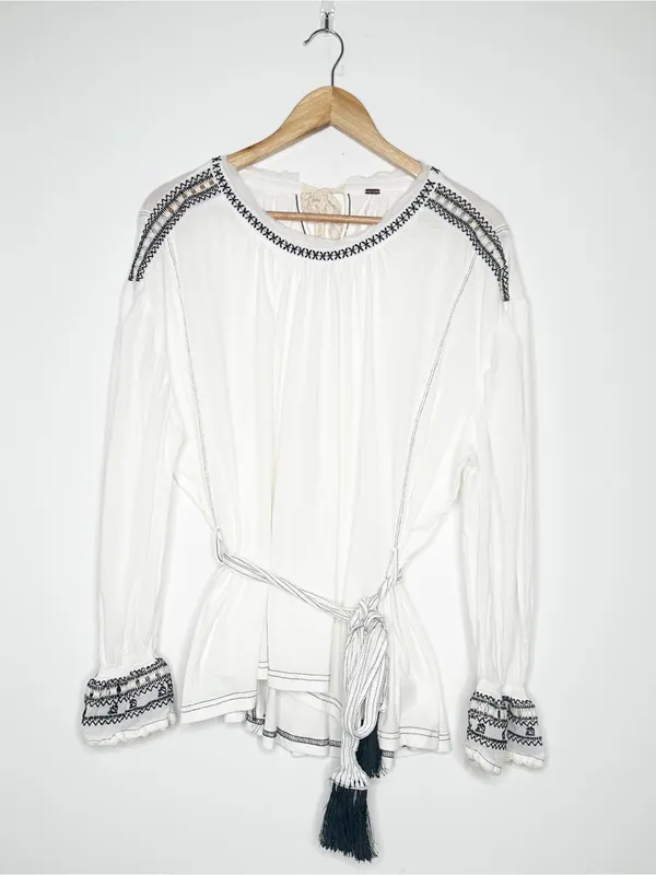 Free People On Holiday Embroidered Sash Waist Blouse White Size Small - Image 3