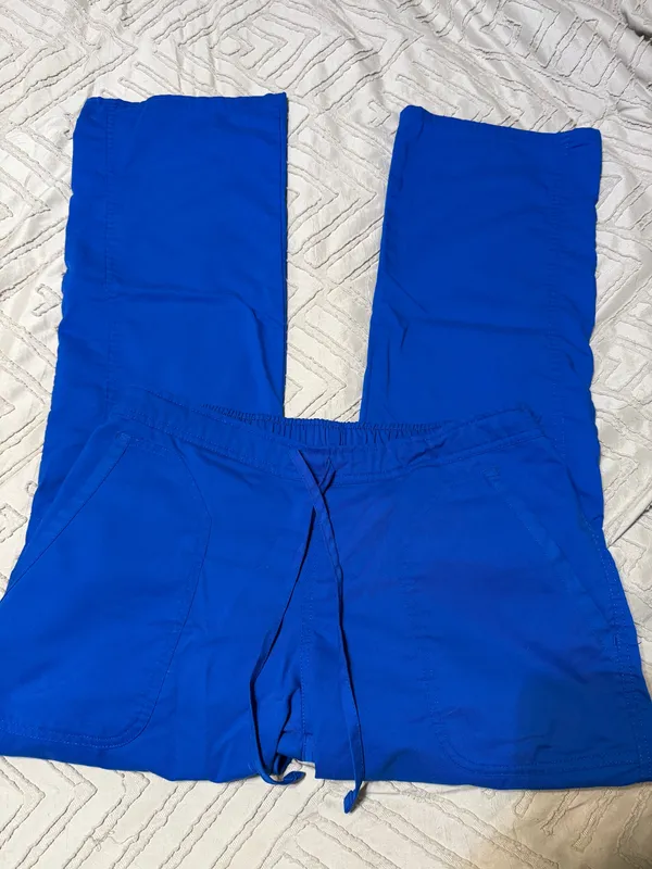 Cherokee blue top & bottom - Image 3