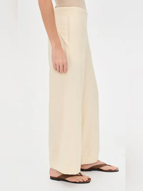 Free people Free-Est Demi Cotton Linen Pants in tea cookie size large - Image 3