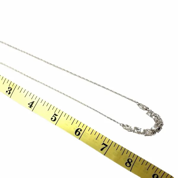 Avon Rhinestone Necklace Silver Tone Graduated Crystal Necklace - Image 8