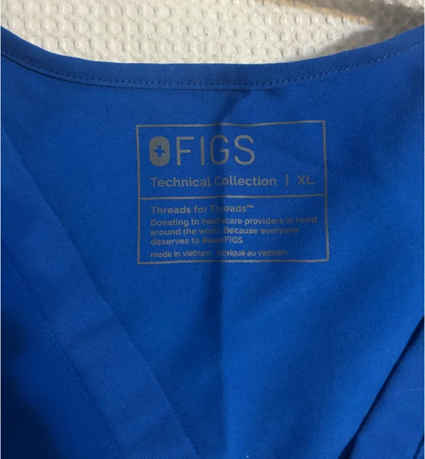 Figs scrub top - Image 2