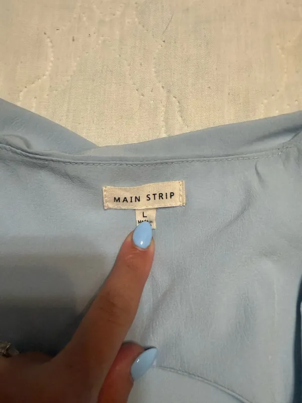 Boutique Wrap Tie Romper Blue Size L - Image 2