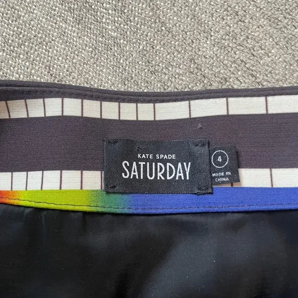 Kate Spade Saturday Rainbow Stripe Mini Skirt Black‎ White Graphic Print Size 4 - Image 2