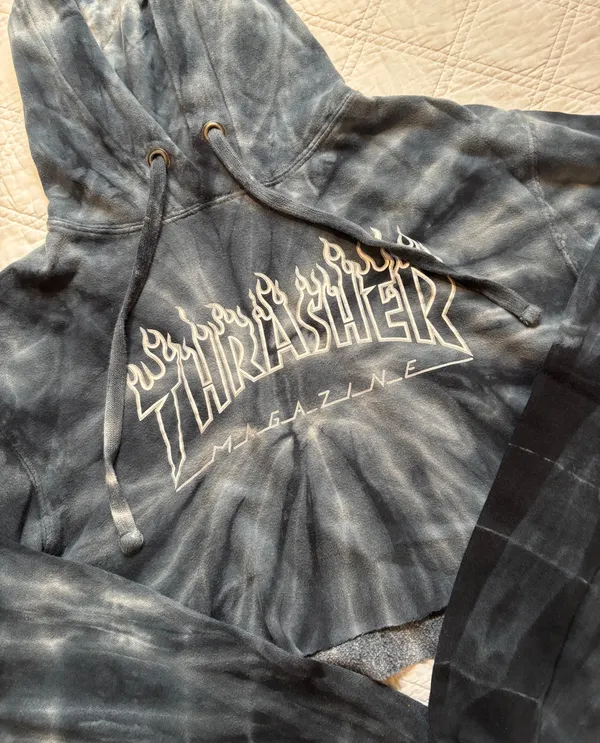 Thrasher Cropped Tie-Dye Cropped Sweatshirt - Image 2