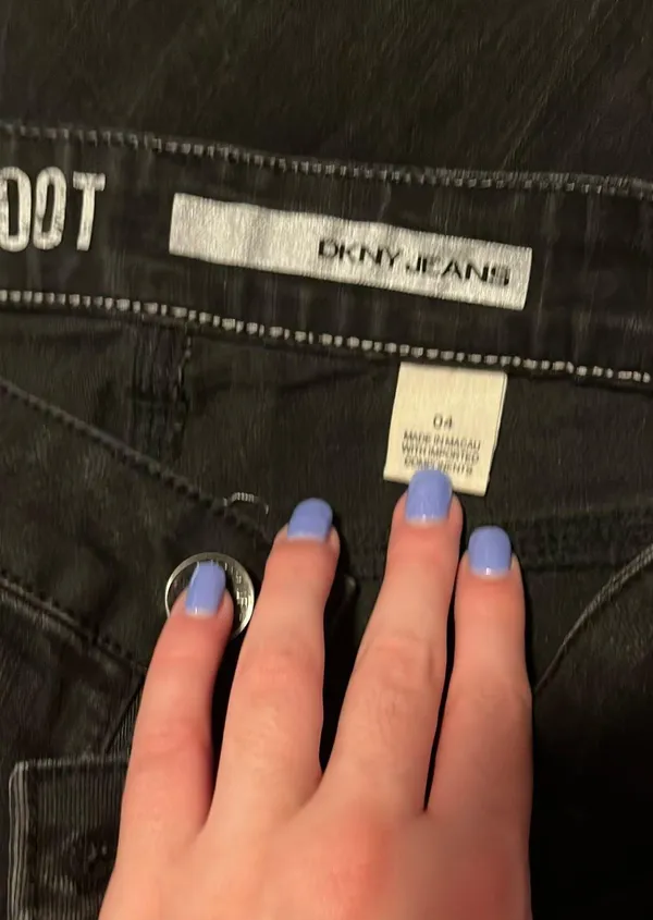 DKNY Jeans - Image 2
