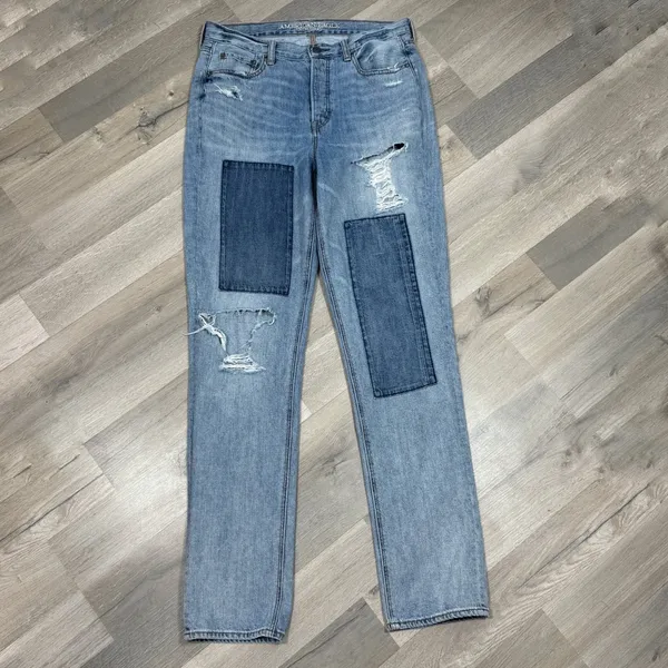 American Eagle Jeans Women 10 Vintage High Rise Slim Distressed Patch Straight‎ - Image 3