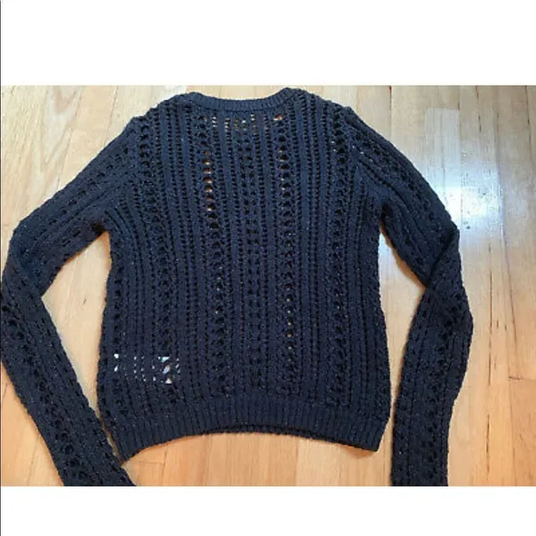 ✨ Hollister Open Knit Crew Neck Glitter sweater✨ - Image 4