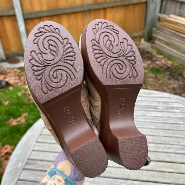 B.o.c‎ nwot Cadi Clogs size 7 fall athletic shoes slip on whimsy spring - Image 12
