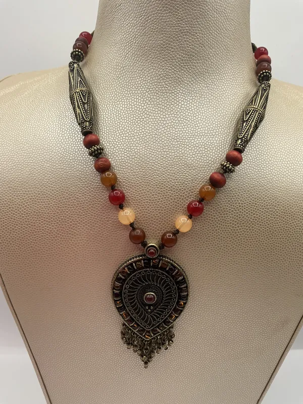 Vintage 5X necklace Multiple - Image 2