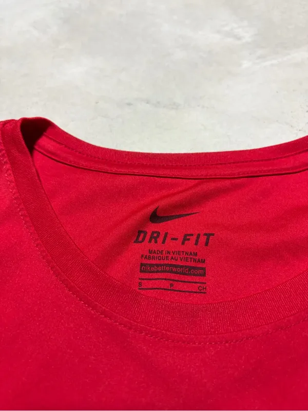 Nike Arizona Wildcats Red Dri-FIT Women's Tee small - Image 6