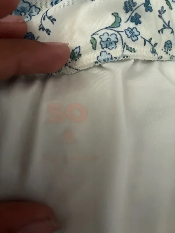 Kohl's Skirt Floral Stretch SO - Image 3