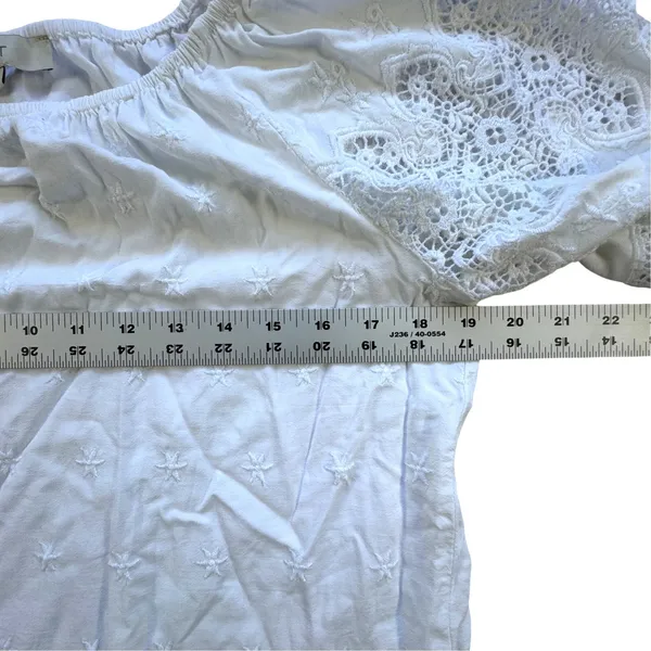 LOFT White Eyelet Crochet Lace Peasant Blouse Womens Small Scoop Neck Top Stars - Image 4