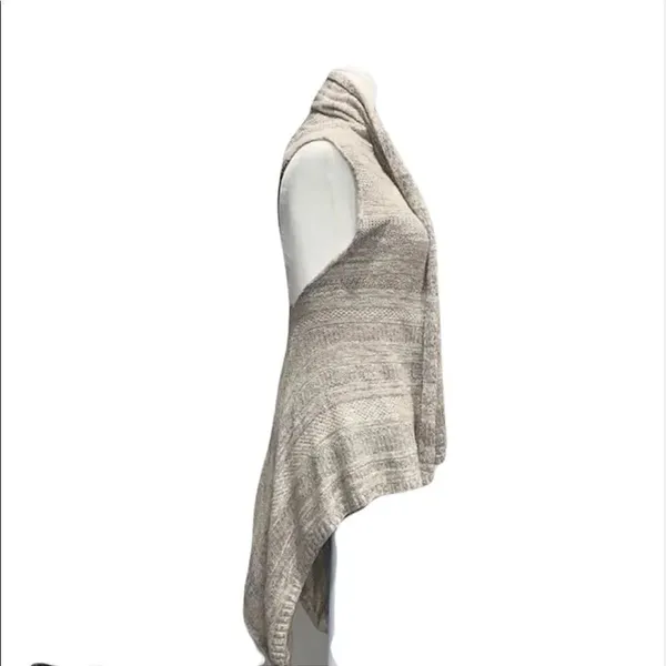 ✨ Anthropologie Sparrow Twist Back Vest✨ - Image 6