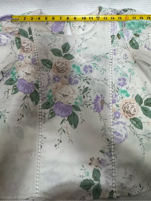 Floral Puff Sleeve Blouse - Cream with Lavender & Green - Image 4
