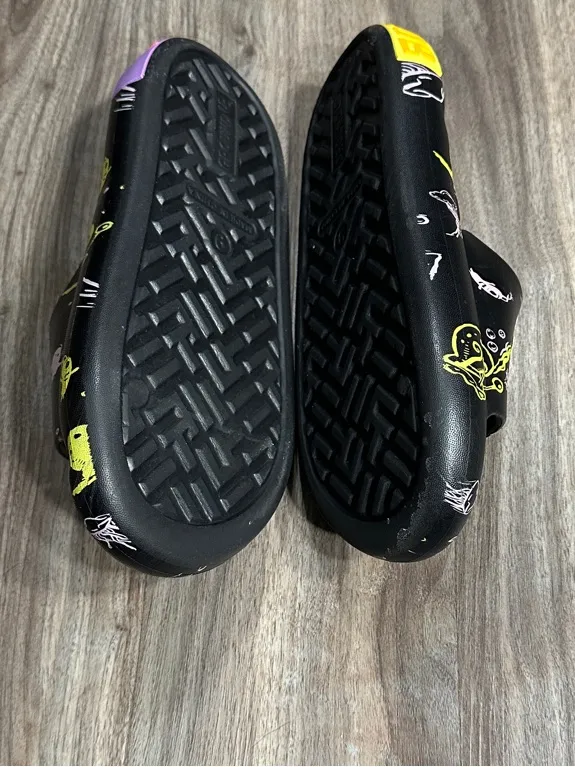 Ground up SpongeBob & Patrick Black Slide Sandals - Fun Yellow & Purple Insole. - Image 8