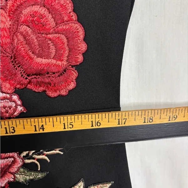 NWT Symphony Plus Dress Black‎ Floral Embroidered Halter Bodycon Cocktail 1XL - Image 9