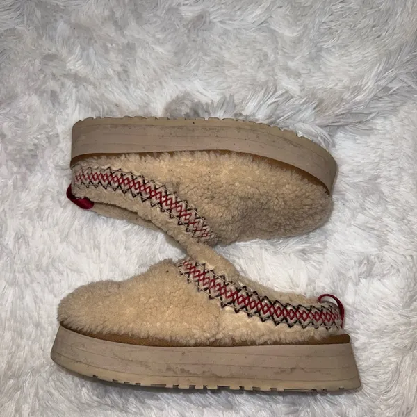 UGG Tazz Braid Platform Slippers Natural Women's Size 7 Fuzzy Fur Lined - Image 3